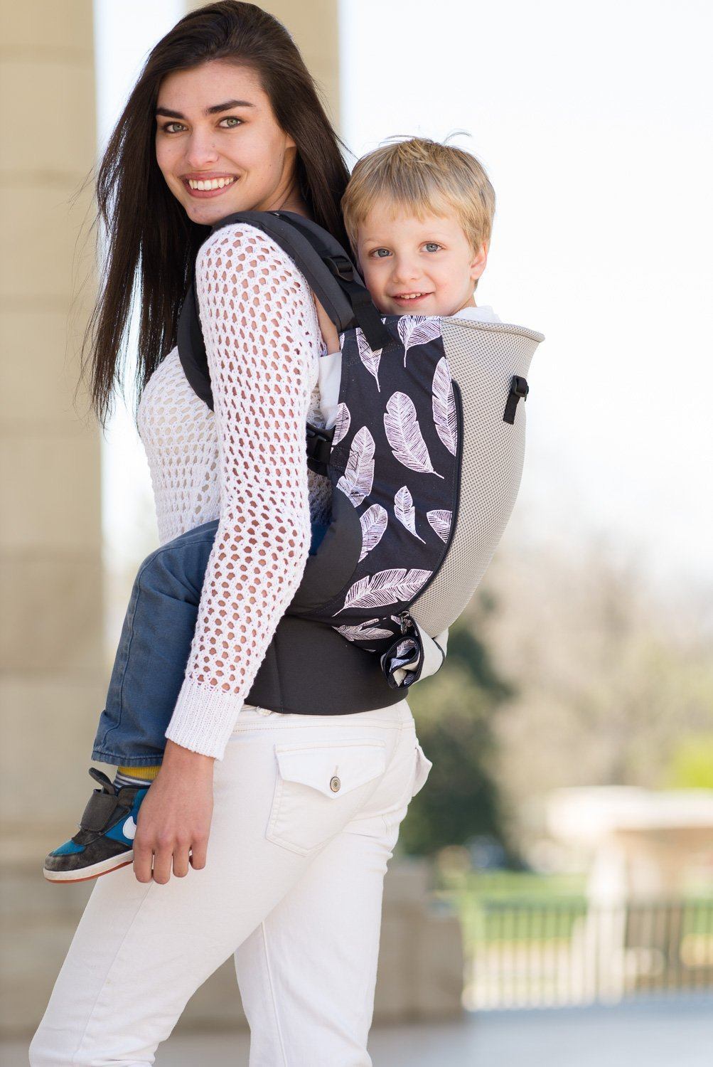 LÍLLÉ Lessons: When are You Ready for the CarryOn Toddler Carrier?