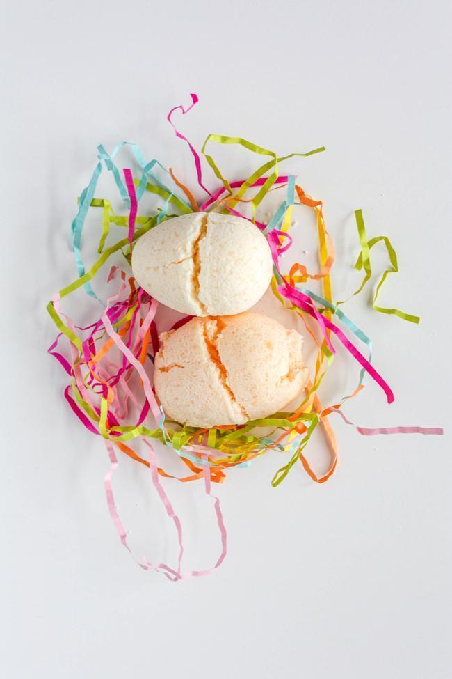 DIY Easter Egg Bath Bombs