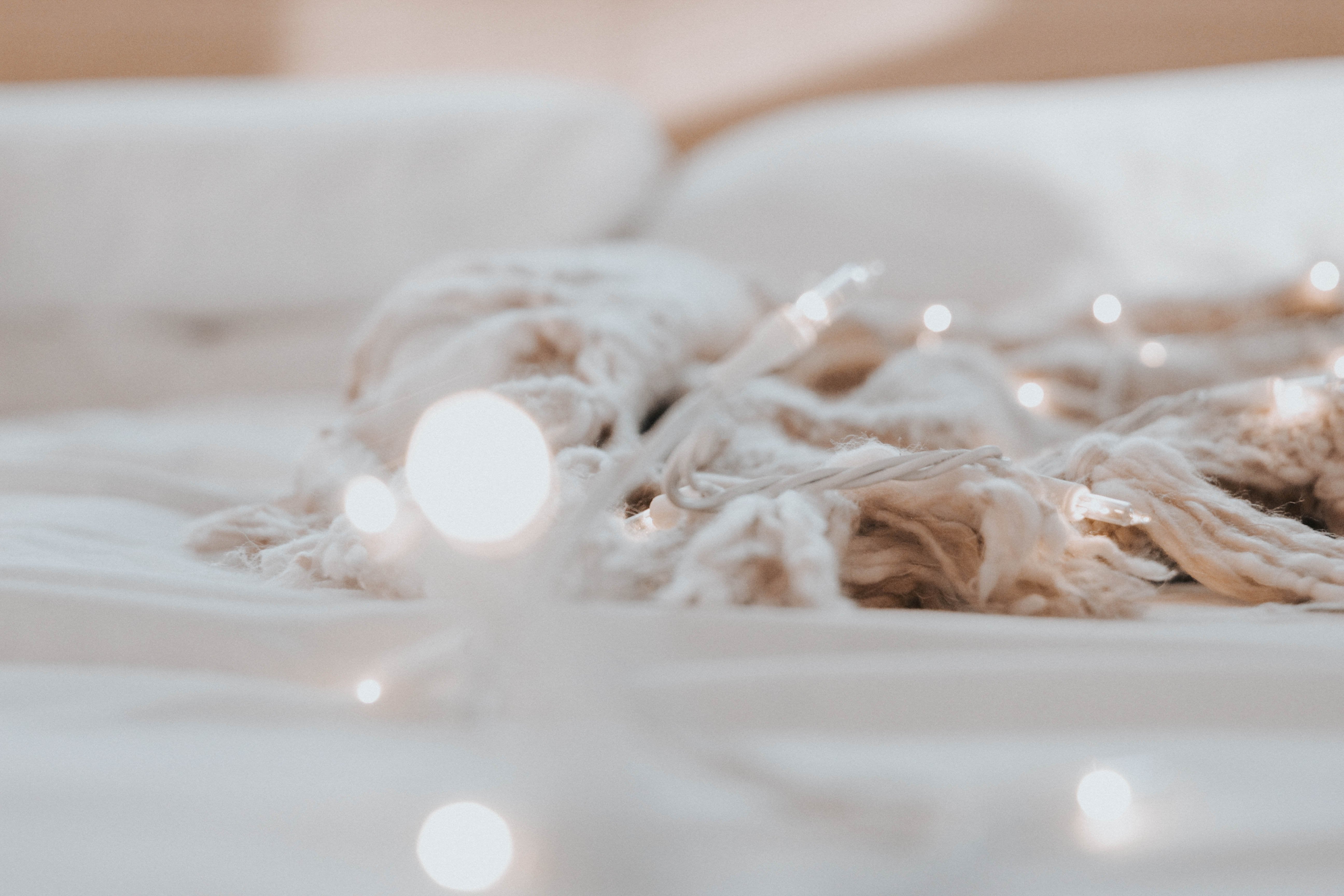 LÍLLÉ x HYGGE: 5 Easy Ways to Warm up your Winter