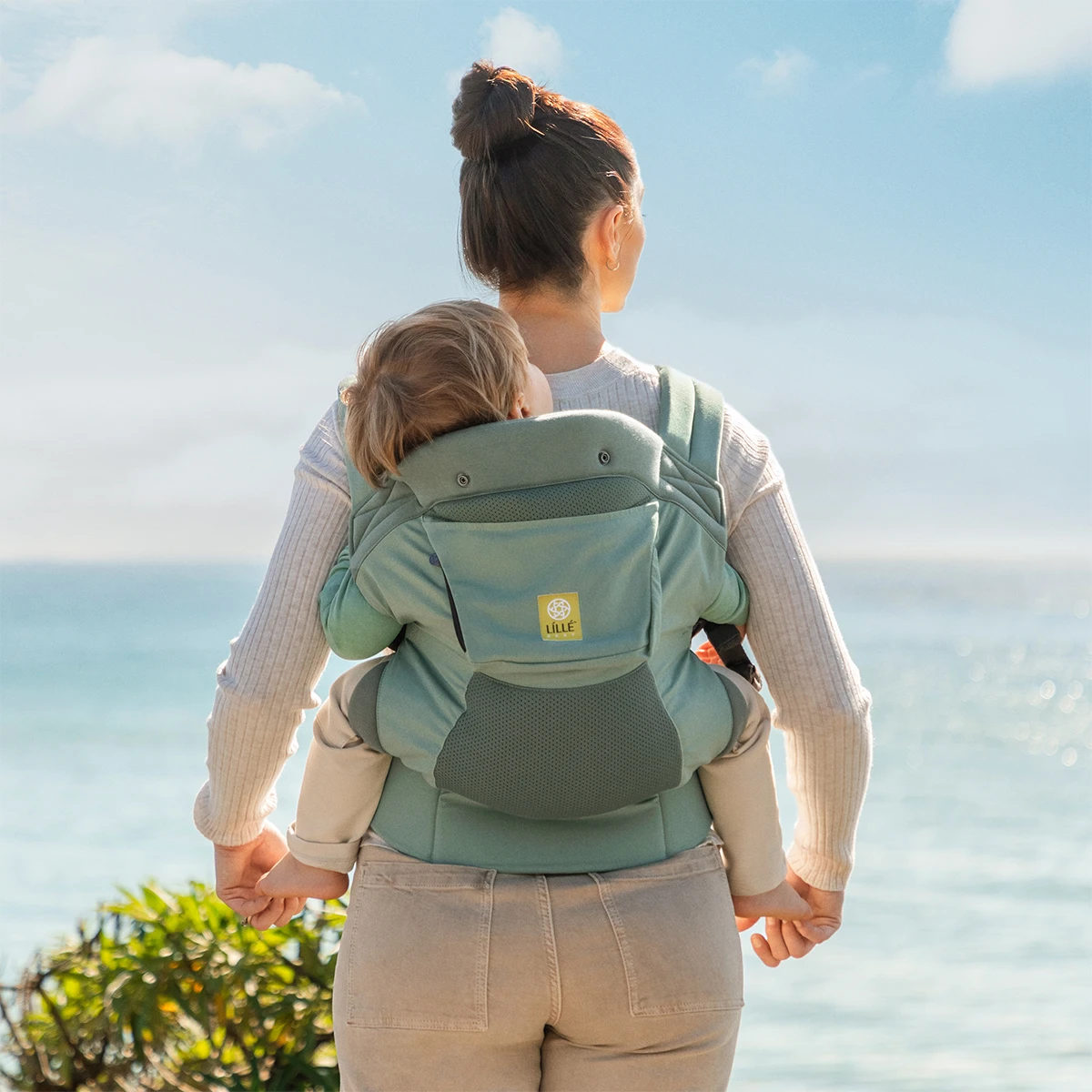 mom wearing baby in CarryOn Airflow DLX in Willow