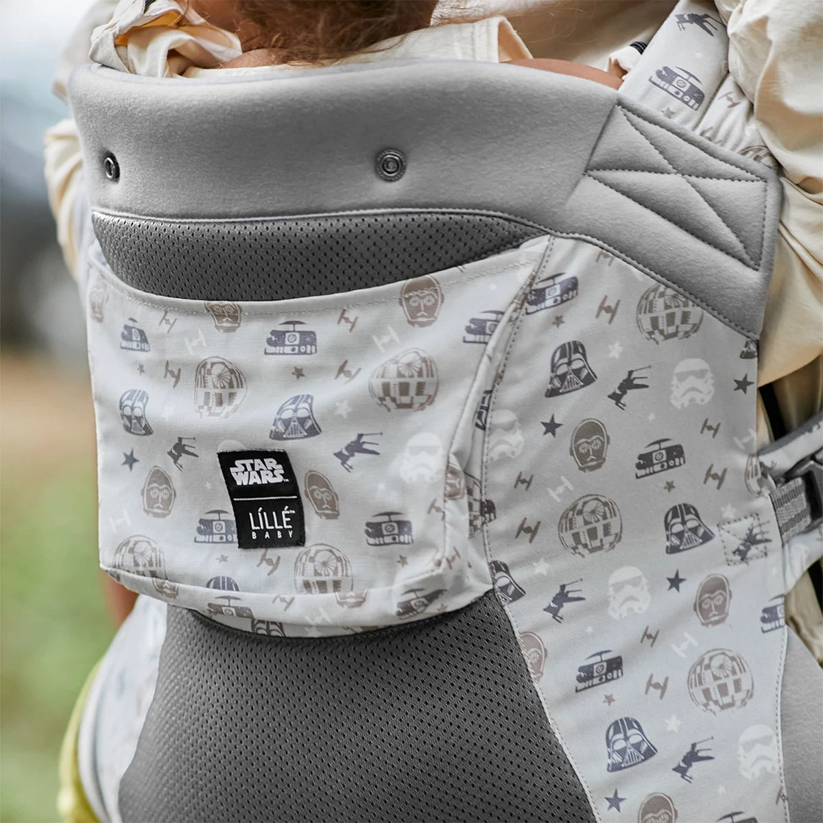 dad wearing baby in CarryOn Airflow DLX in A Galaxy Far Far Away close up image