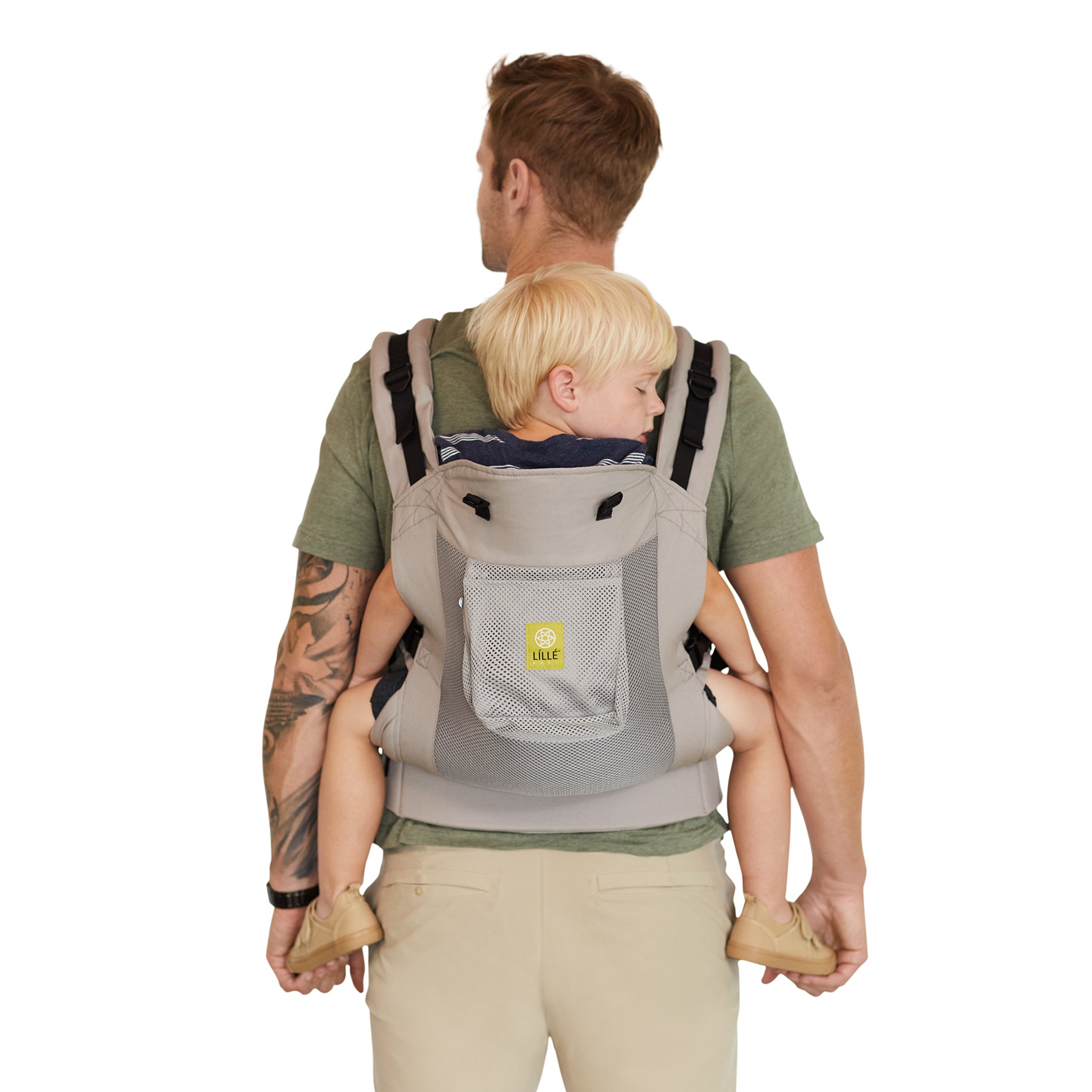 dad wearing toddler carryon airflow in mist back image